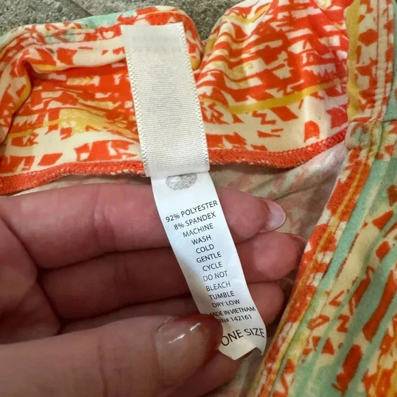 lularoe 122 psychedelic leggings - Picture 4 of 4